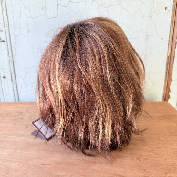 Beachy Wig by Jaclyn Smith, Auburn Sugar Rooted - Picture 5 of 9